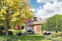 981 KRISTA COURT | Newmarket Ontario | Slide Image Three