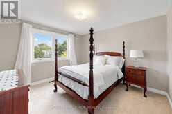 981 KRISTA COURT | Newmarket Ontario | Slide Image Thirty
