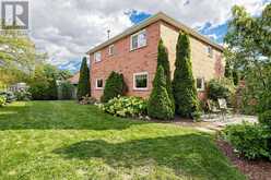 981 KRISTA COURT | Newmarket Ontario | Slide Image Forty-five