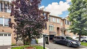 UNIT 39, 2 CLAY BRICK COURT | Brampton Ontario | Slide Image Two