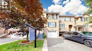 UNIT 39, 2 CLAY BRICK COURT | Brampton Ontario | Slide Image Four