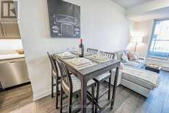 302 - 3220 WILLIAM COLTSON AVE AVENUE E | Oakville Ontario | Slide Image Twelve