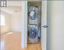 62 NORTH EDGELY AVENUE | Toronto Ontario | Slide Image Twelve