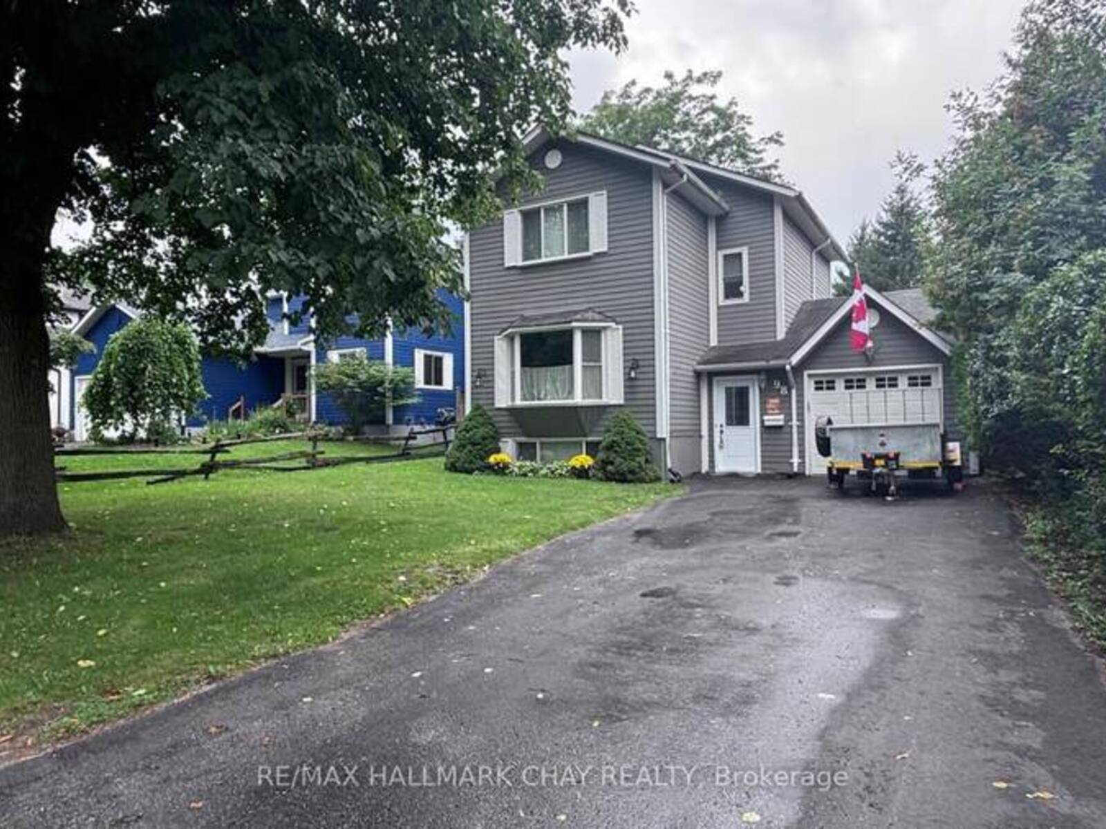 98 ELIZABETH STREET, Barrie, Ontario L4N 6P3