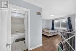 21 CHALKFARM CRESCENT | Brampton Ontario | Slide Image Sixteen