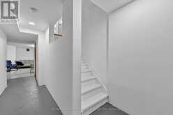 620 BONDI AVENUE | Newmarket Ontario | Slide Image Twenty-five