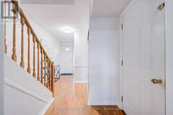 35 BARDS WALKWAY | Toronto Ontario | Slide Image Nine