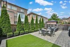 46 GRAYLEAF DRIVE | Whitchurch-Stouffville Ontario | Slide Image Forty-six