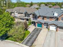 26 CAPE BRETON COURT | Richmond Hill Ontario | Slide Image Two