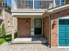 26 CAPE BRETON COURT | Richmond Hill Ontario | Slide Image Four