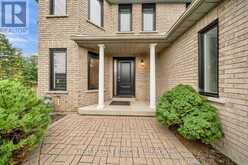 191 LIVINGSTONE STREET W | Barrie Ontario | Slide Image Three