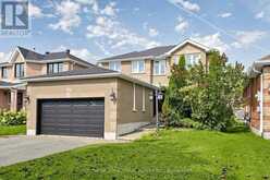 38 FELT CRESCENT | Barrie Ontario | Slide Image Three