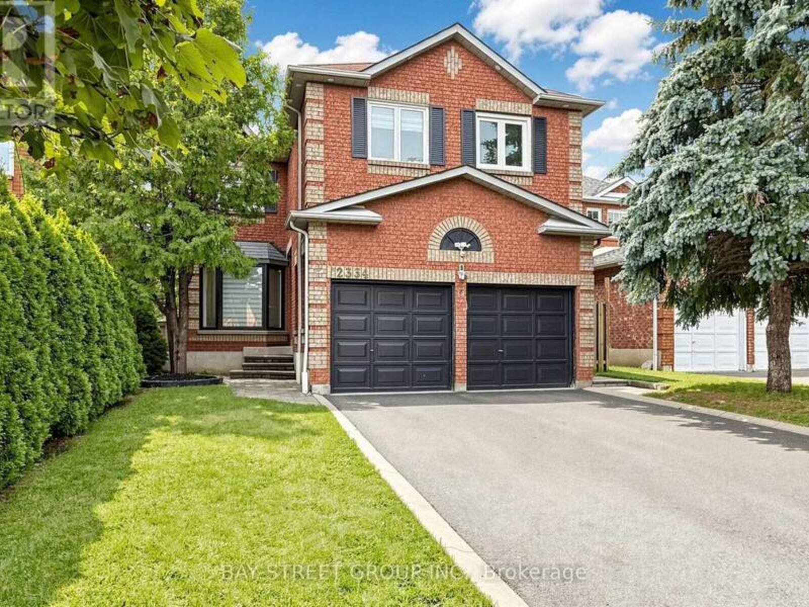 2334 WILDWOOD CRESCENT, Pickering, Ontario L1X 2N1
