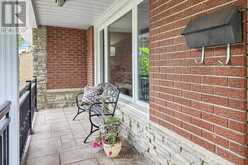 91 HOLMCREST TRAIL | Toronto Ontario | Slide Image Four
