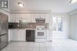 59 BLOOMGATE CRESCENT | Richmond Hill Ontario | Slide Image Fifteen