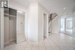 59 BLOOMGATE CRESCENT | Richmond Hill Ontario | Slide Image Three