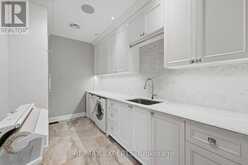98 ENDLESS CIRCLE | Vaughan Ontario | Slide Image Thirty-six