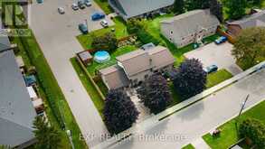 590 ALBERT AVENUE N | Listowel Ontario | Slide Image Three