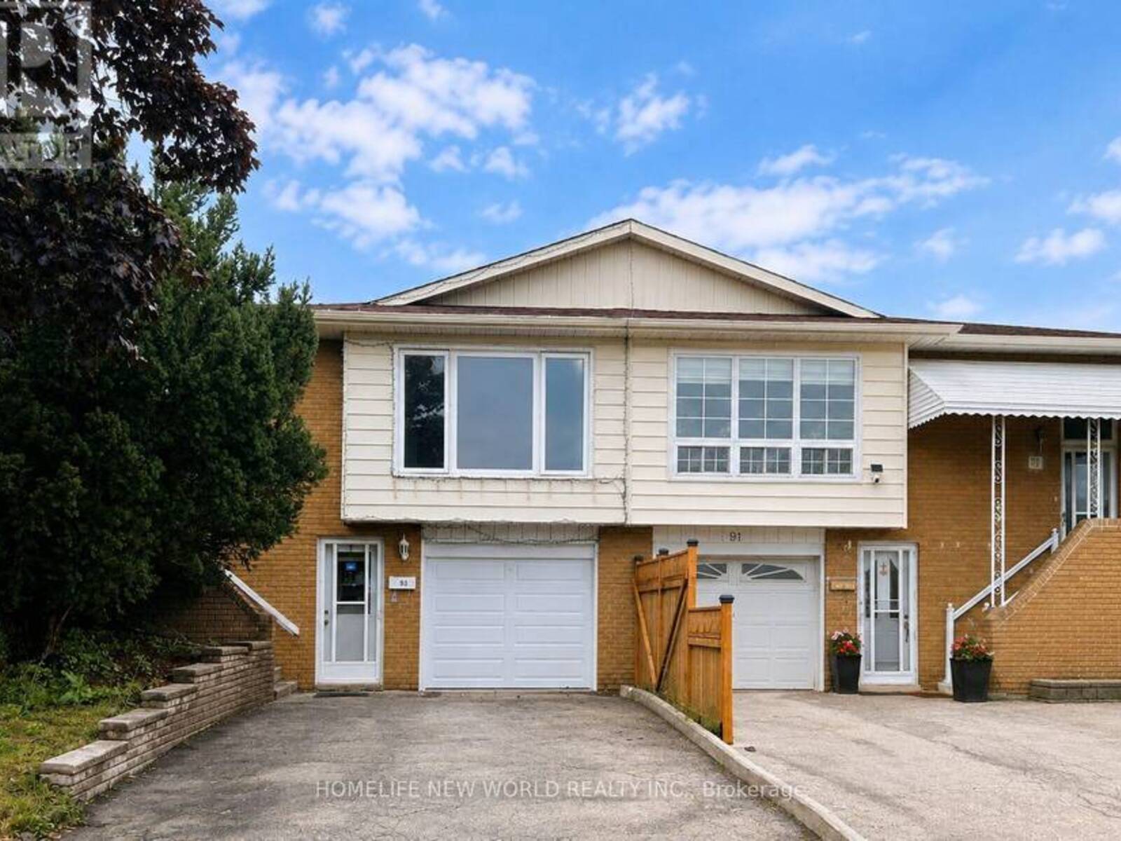 93 CRAYFORD DRIVE, Toronto, Ontario M1W 3B5