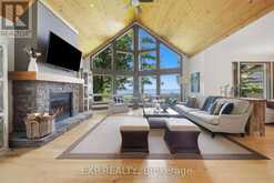797 WOODLAND DRIVE | Oro-Medonte Ontario | Slide Image Two