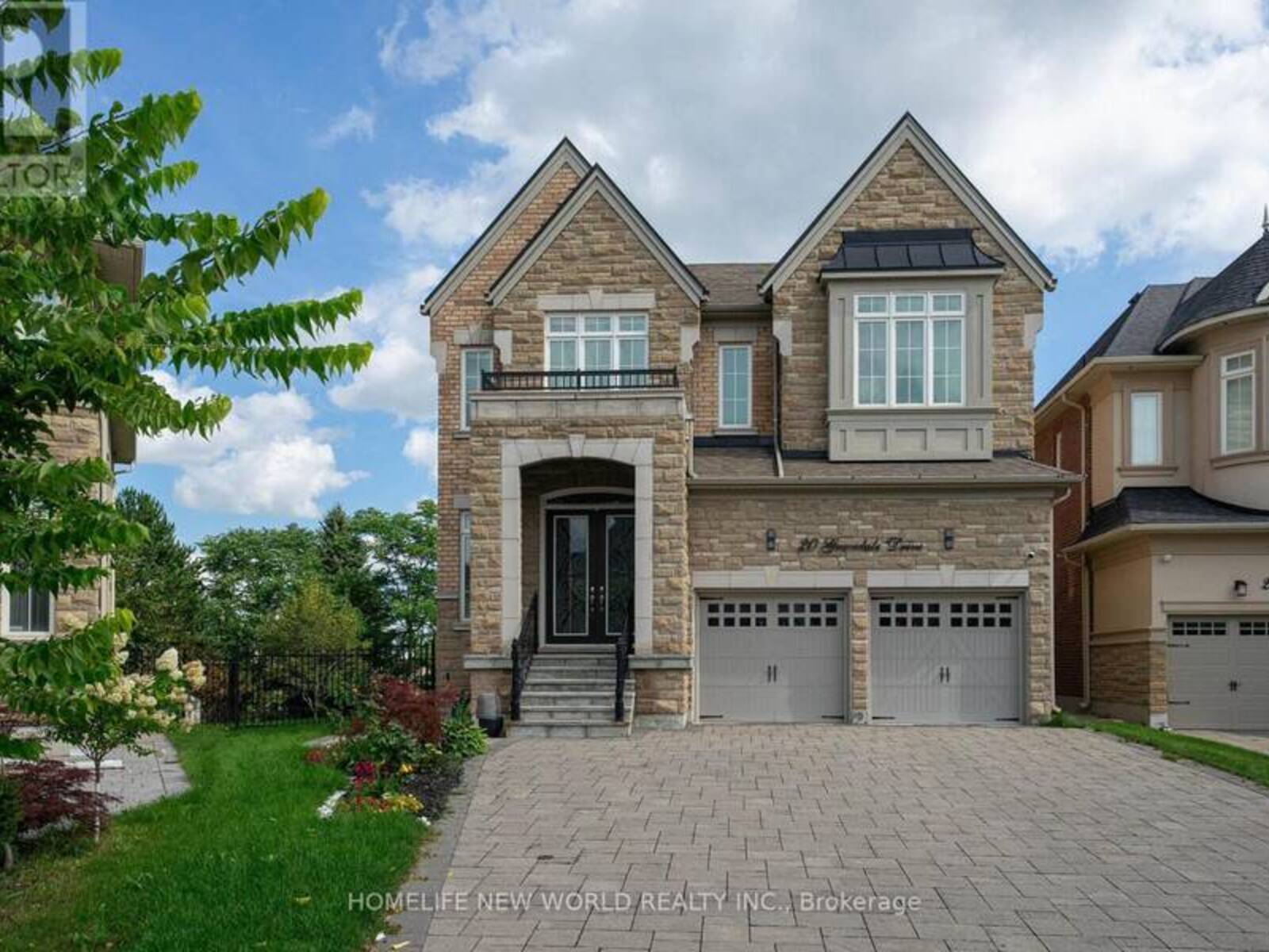 20 GRACEDALE DRIVE, Richmond Hill, Ontario L4C 0Y3