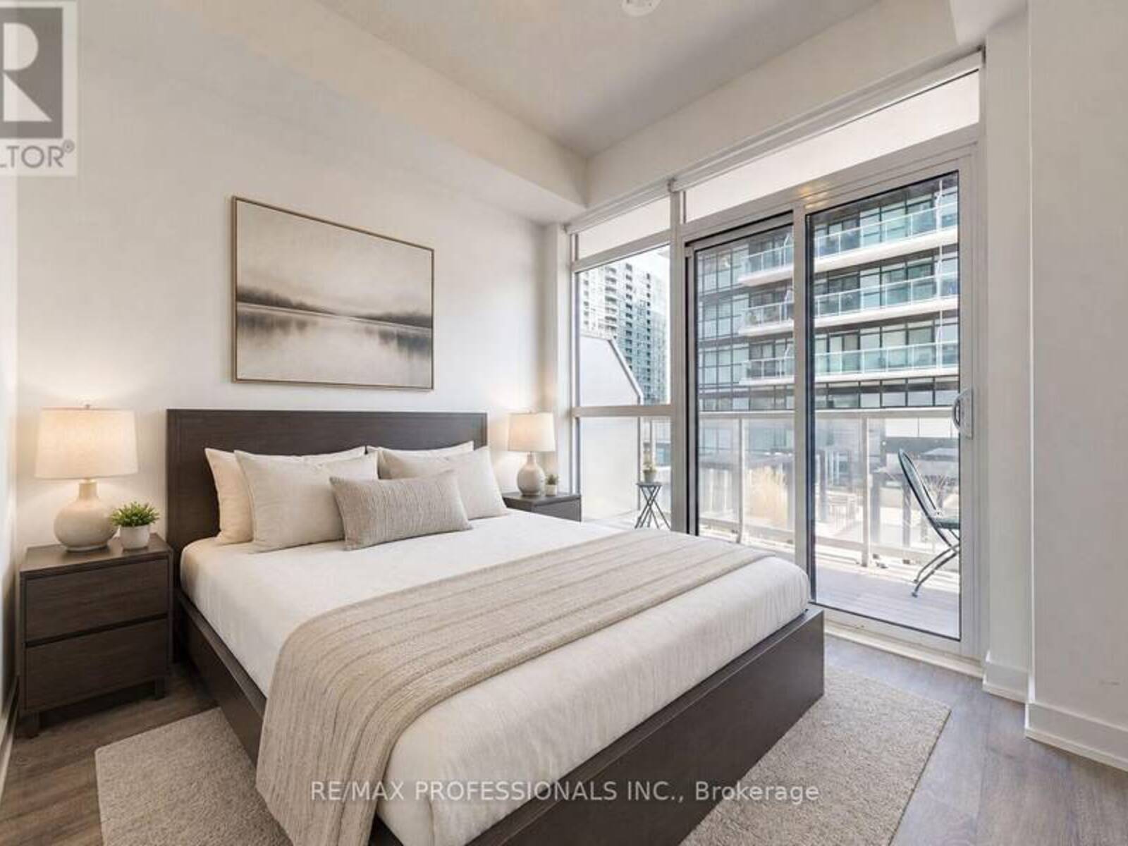 504 - 251 MANITOBA STREET, Toronto, Ontario M8Y 0C7