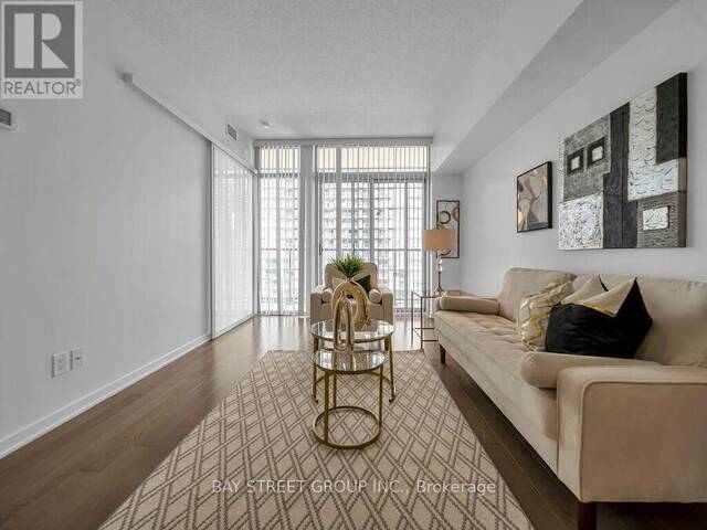 1501 - 105 THE QUEENSWAY AVENUE Toronto Ontario, M6G 5B5 - 2 Bedrooms Condo For Sale