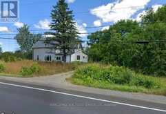21062 LOYALIST PARKWAY | Prince Edward Ontario | Slide Image Two