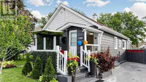 922A DANFORTH ROAD | Toronto Ontario | Slide Image Four