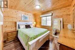 10 CABIN CRESCENT | Wasaga Beach Ontario | Slide Image Seventeen