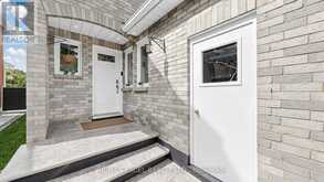 46 VENICE CRESCENT | Vaughan Ontario | Slide Image Two