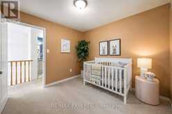 62 COLONIAL CRESCENT | Richmond Hill Ontario | Slide Image Sixteen