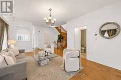 62 COLONIAL CRESCENT | Richmond Hill Ontario | Slide Image Thirty-eight