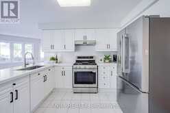 32 TURNBERRY CRESCENT | Markham Ontario | Slide Image Fourteen