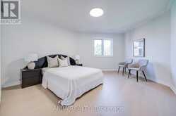 32 TURNBERRY CRESCENT | Markham Ontario | Slide Image Thirty-one