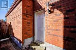 32 TURNBERRY CRESCENT | Markham Ontario | Slide Image Forty-seven