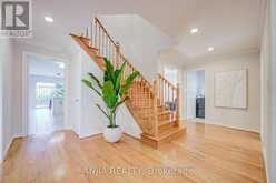 32 TURNBERRY CRESCENT | Markham Ontario | Slide Image Five