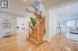 32 TURNBERRY CRESCENT | Markham Ontario | Slide Image Six