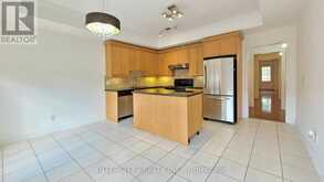 86 LAKESHORE ROAD W | Oakville Ontario | Slide Image Thirteen