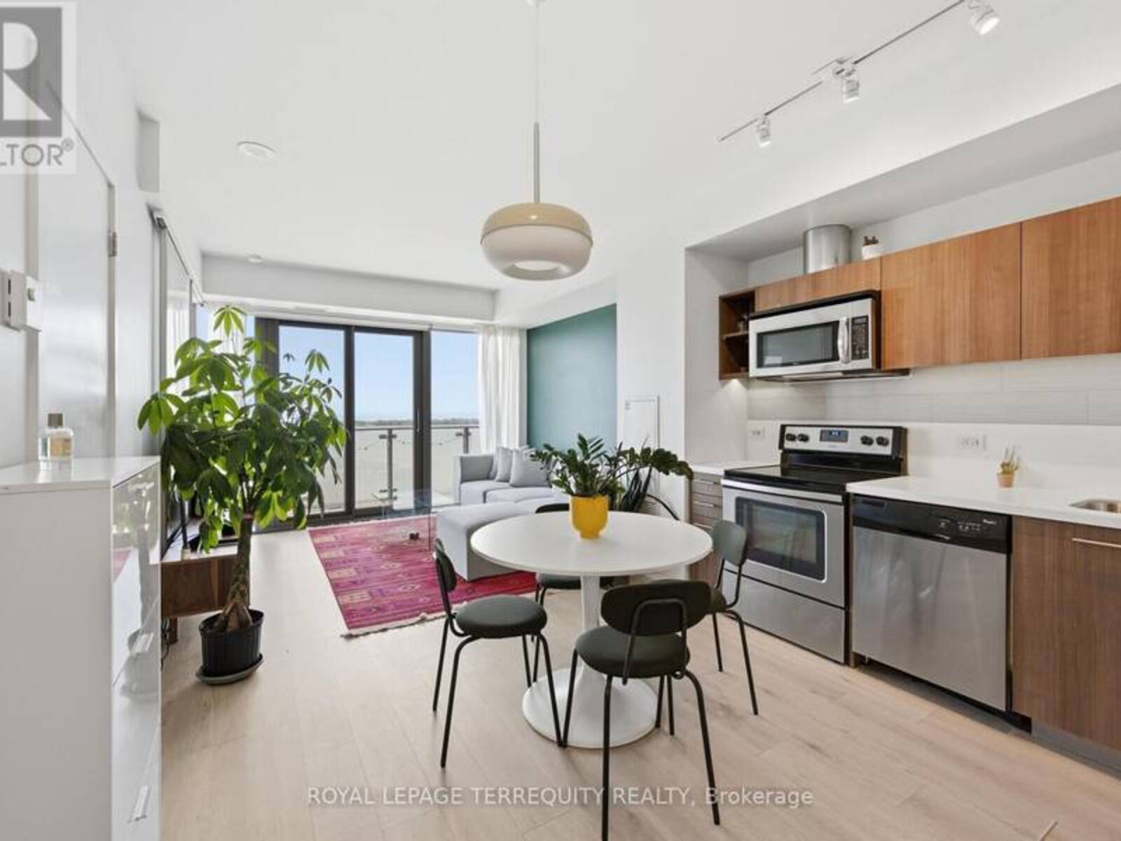 2107 - 70 DISTILLERY LANE, Toronto, Ontario M5A 0E3