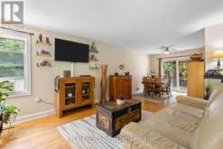 98 DON MOR DRIVE | Newmarket Ontario | Slide Image Twelve
