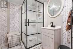 98 DON MOR DRIVE | Newmarket Ontario | Slide Image Thirty