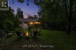 98 DON MOR DRIVE | Newmarket Ontario | Slide Image Three