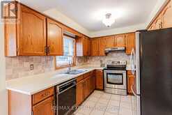1343 GREENWOOD CRESCENT | Oakville Ontario | Slide Image Ten