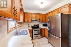 1343 GREENWOOD CRESCENT | Oakville Ontario | Slide Image Eleven