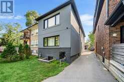 50 ARCADIAN CIRCLE | Toronto Ontario | Slide Image One