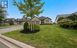 489 FIDDLE PARK LANE | Shelburne Ontario | Slide Image Three