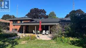 33 STRATHCONA DRIVE | St. Catharines Ontario | Slide Image Two