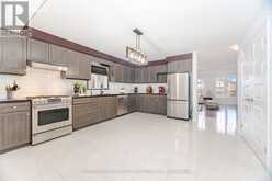 565 SUNDEW DRIVE | Waterloo Ontario | Slide Image Seven