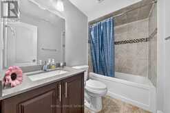 38 COLELUKE LANE | Markham Ontario | Slide Image Thirty-three